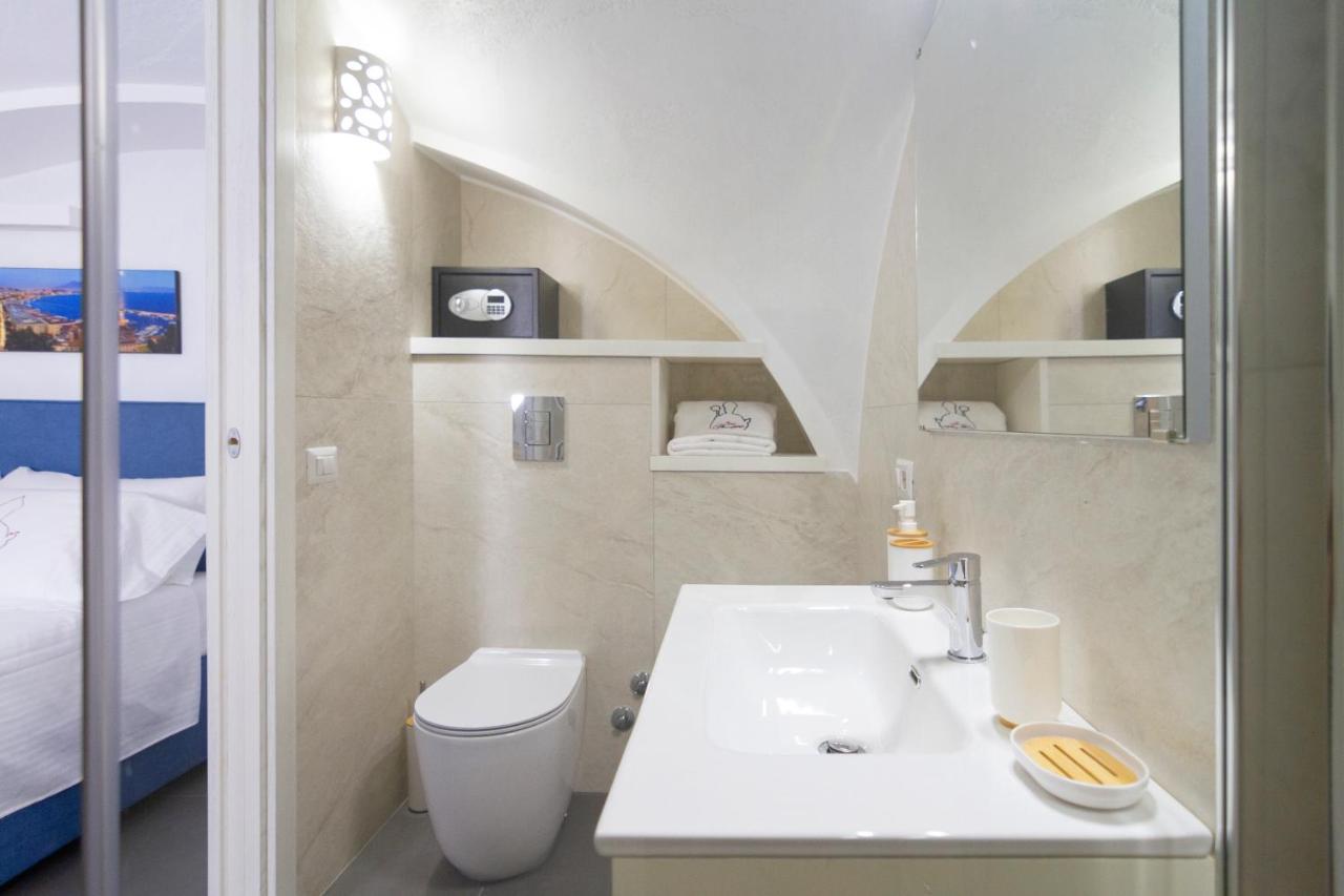 San Gennaro Short Lets 2,0 Apartment Napoli Bagian luar foto